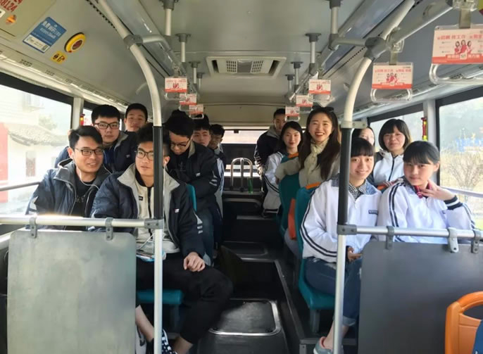 【總?！渴澜绻谲?，東辰制造！