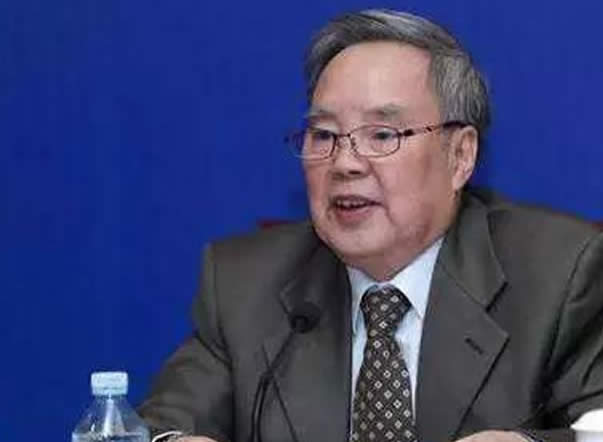 【東辰聚星】今秋啟用的統(tǒng)編版新教材有哪7個關鍵變化？東辰聚星提醒：老師家長必知